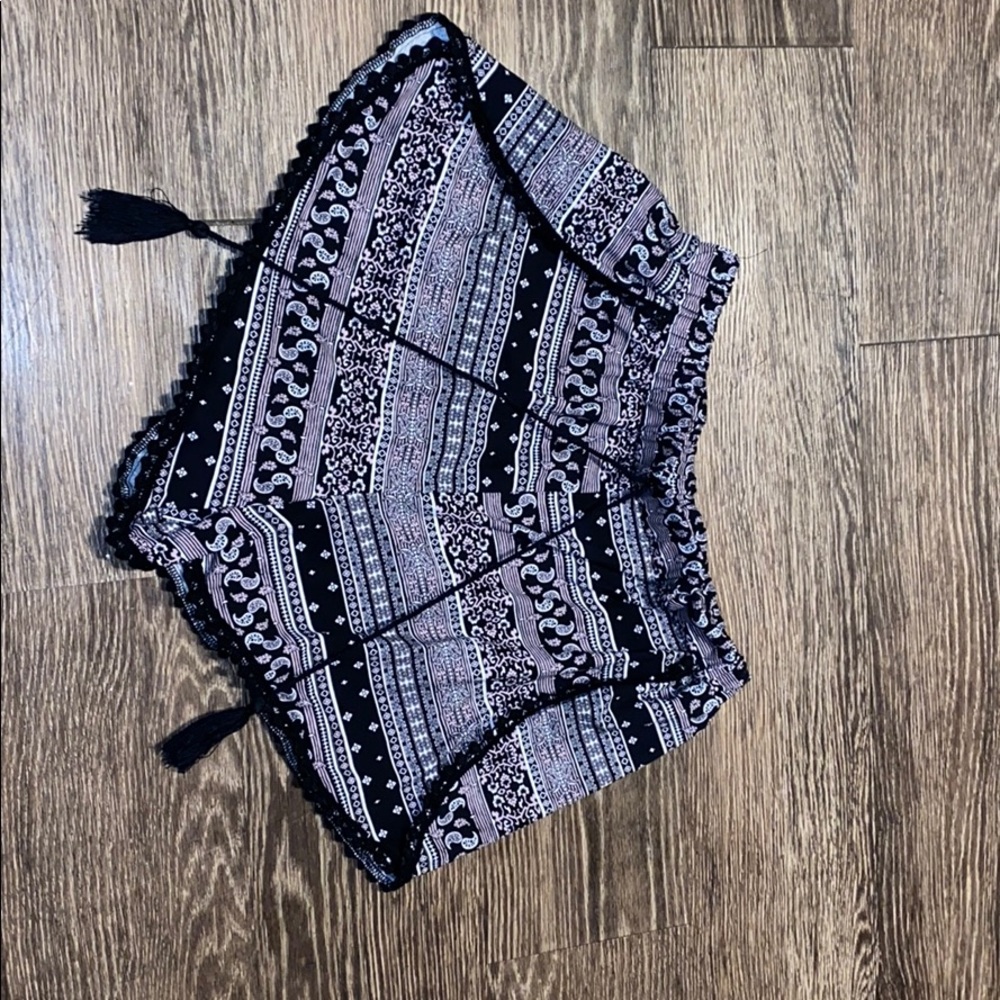 Cute high waisted shorts